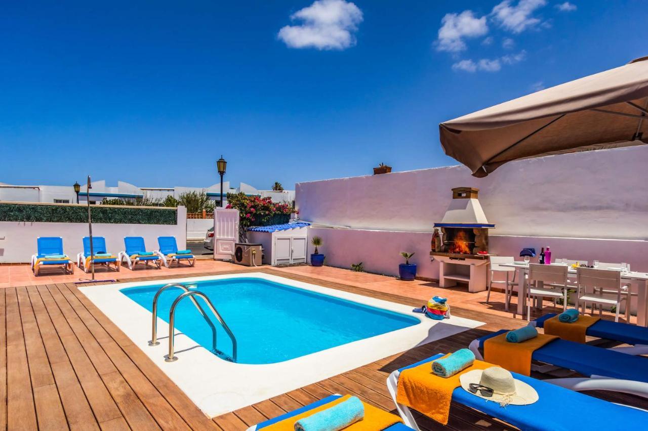 Villa Solmen By Villa Plus Corralejo Exterior photo