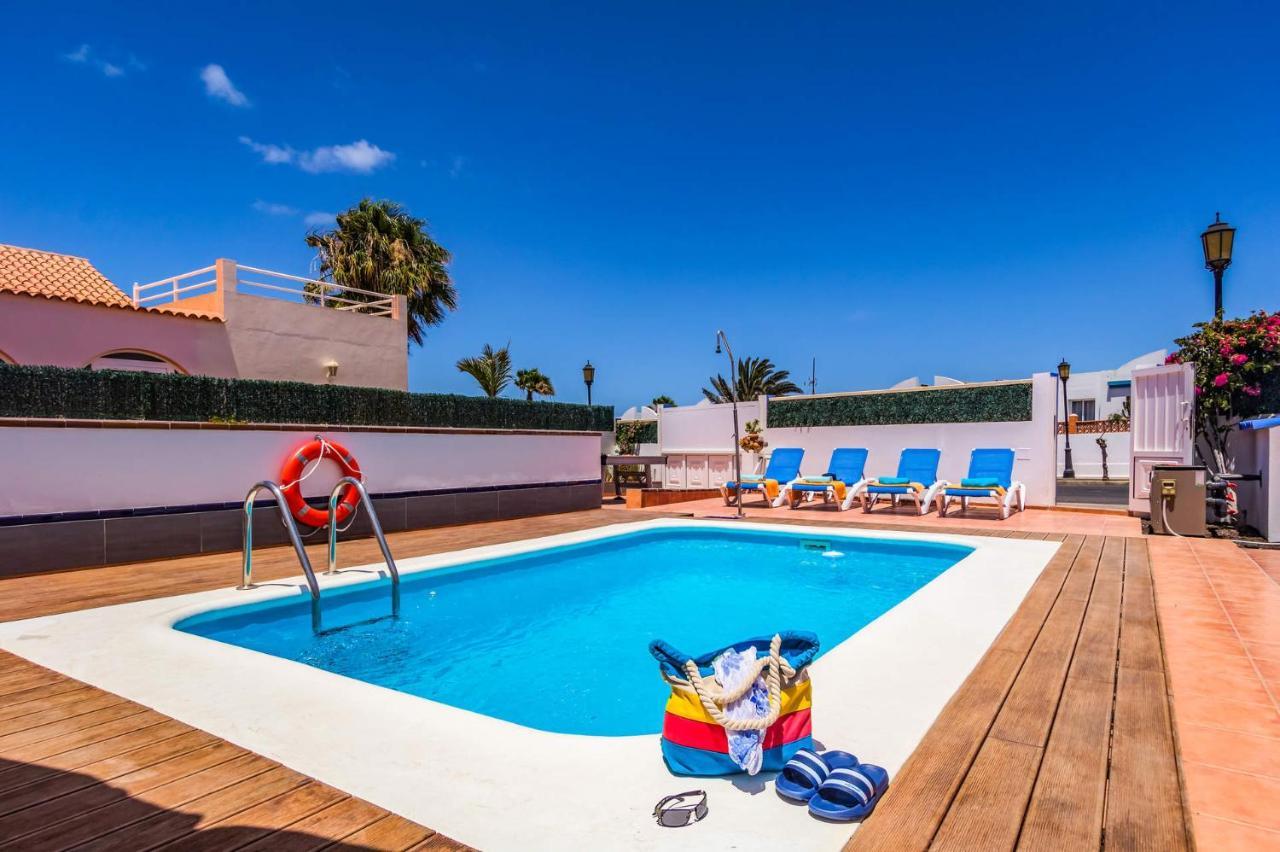 Villa Solmen By Villa Plus Corralejo Exterior photo